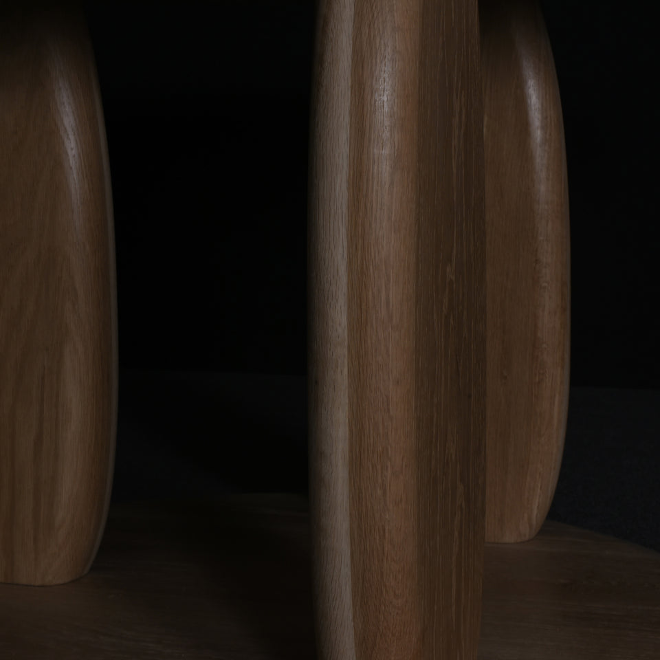 COLOMBE DINING TABLE