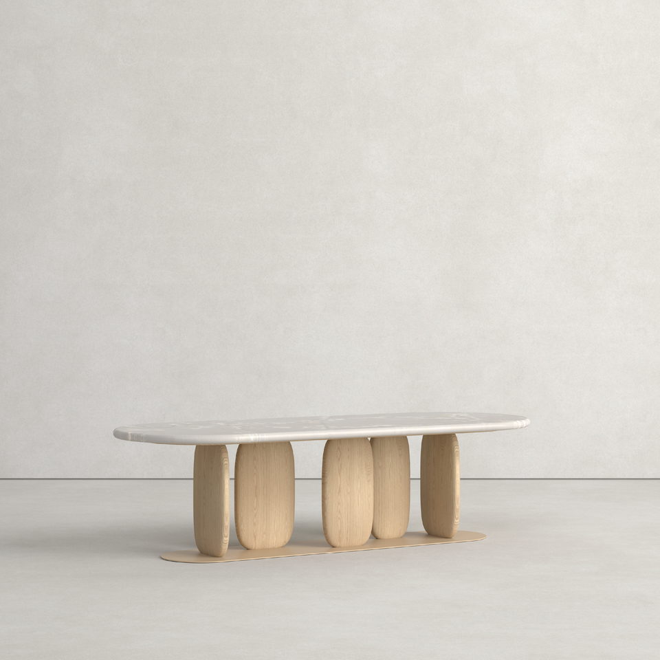 LOLA-LOLA DINING TABLE